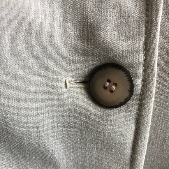 JAC designer two-button blazer - Picture 5 of 7